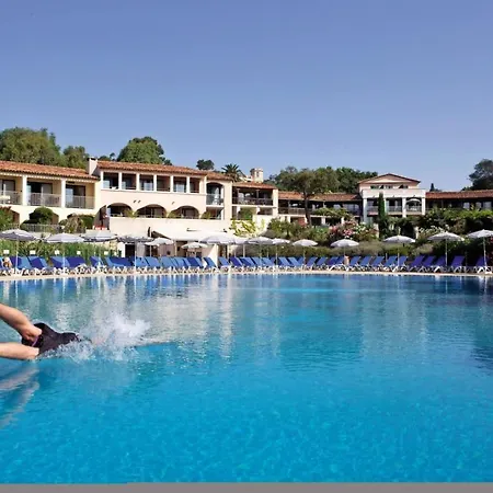 Les Parcs De S4/5 Resort