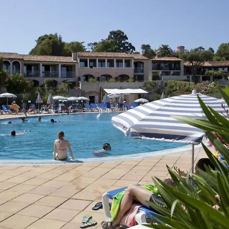 אתר נופש Les Parcs De S4/5 גרימו