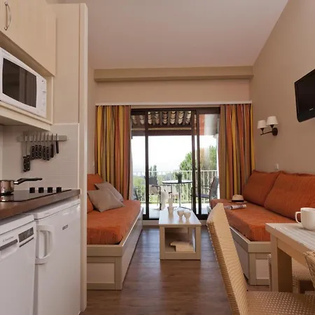 Les Parcs De S4/5 Θέρετρο *